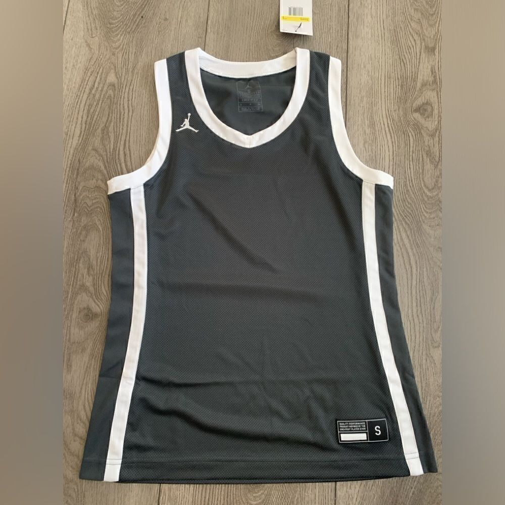 Jordan’s woman’s tank top perfect for basketball practice